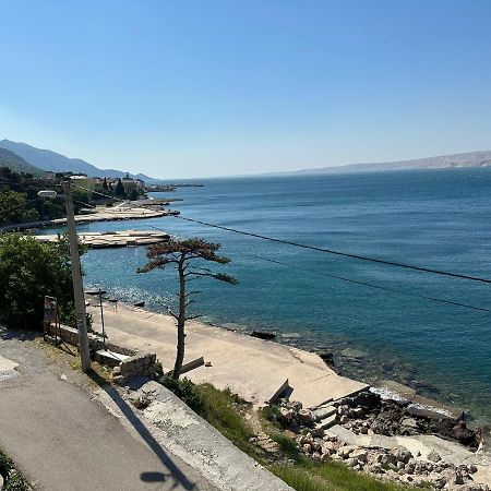 Apartmani Karlobag Zewnętrze zdjęcie