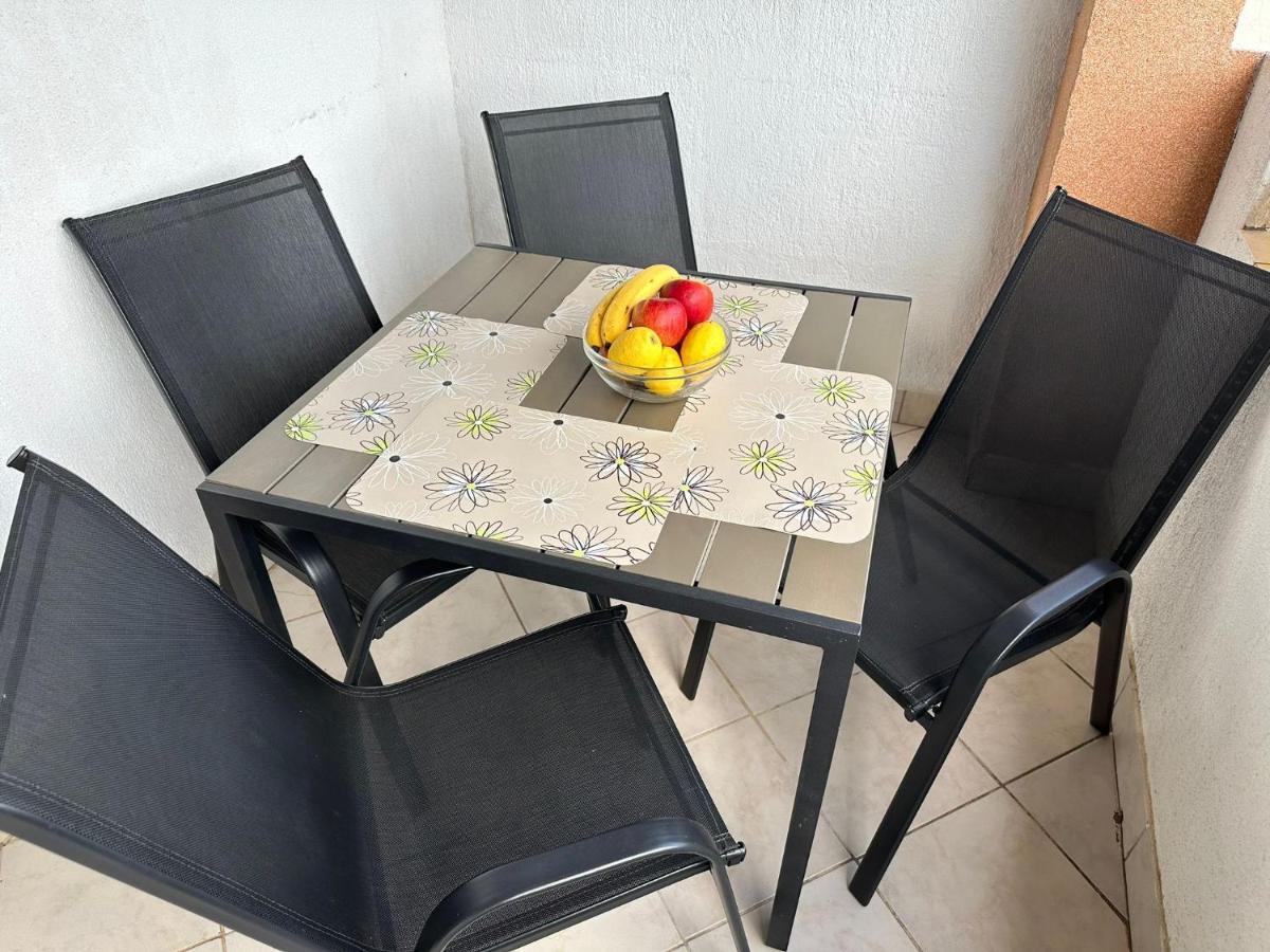 Apartmani Karlobag Zewnętrze zdjęcie