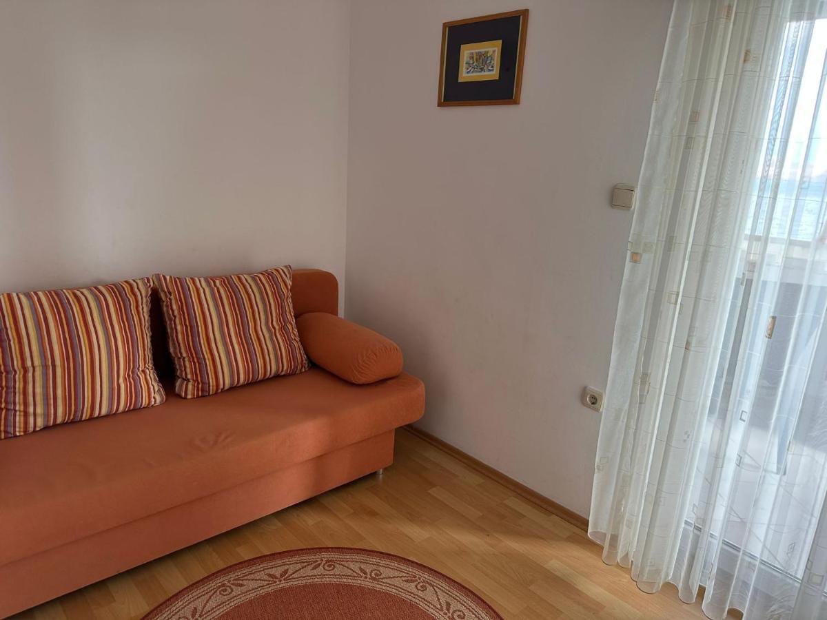 Apartmani Karlobag Zewnętrze zdjęcie