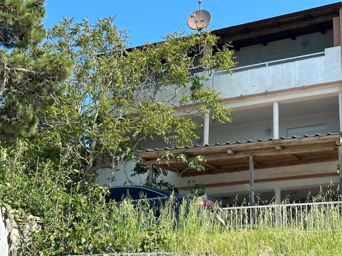 Apartmani Karlobag Zewnętrze zdjęcie